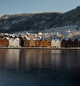 Fasadevask i Bergen: En nødvendig investering for byens bygninger