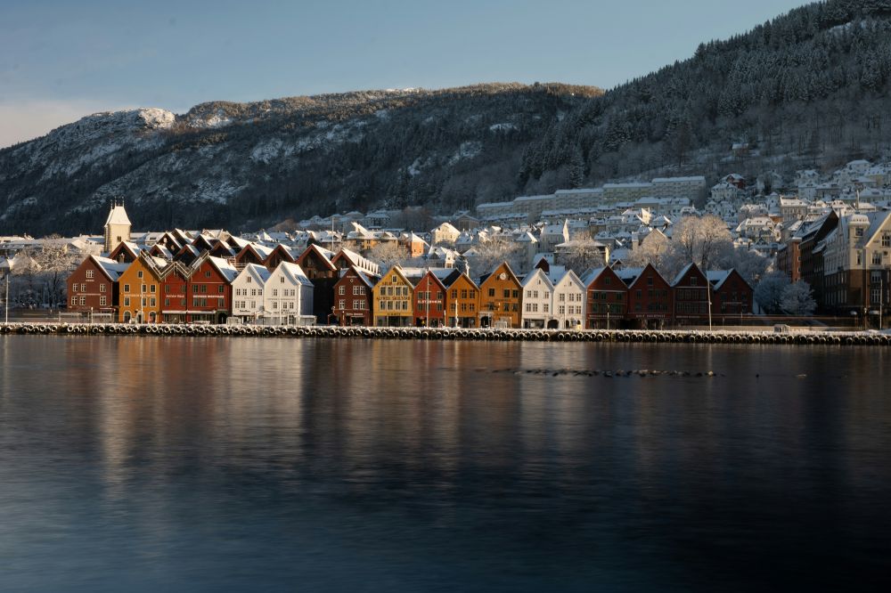Fasadevask i Bergen: En nødvendig investering for byens bygninger