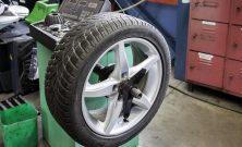 Dekkhotell i Ålesund: Trygg og enkel lagring av dekk