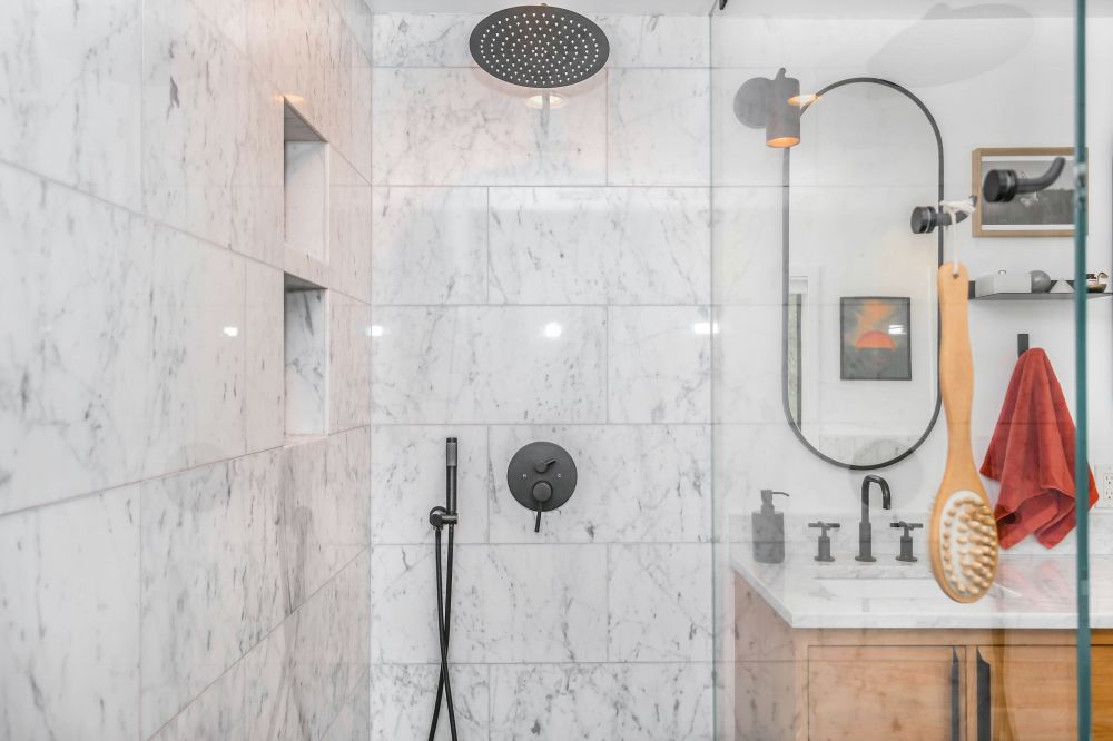 Takdusj  komfort, design og funksjon i én løsning