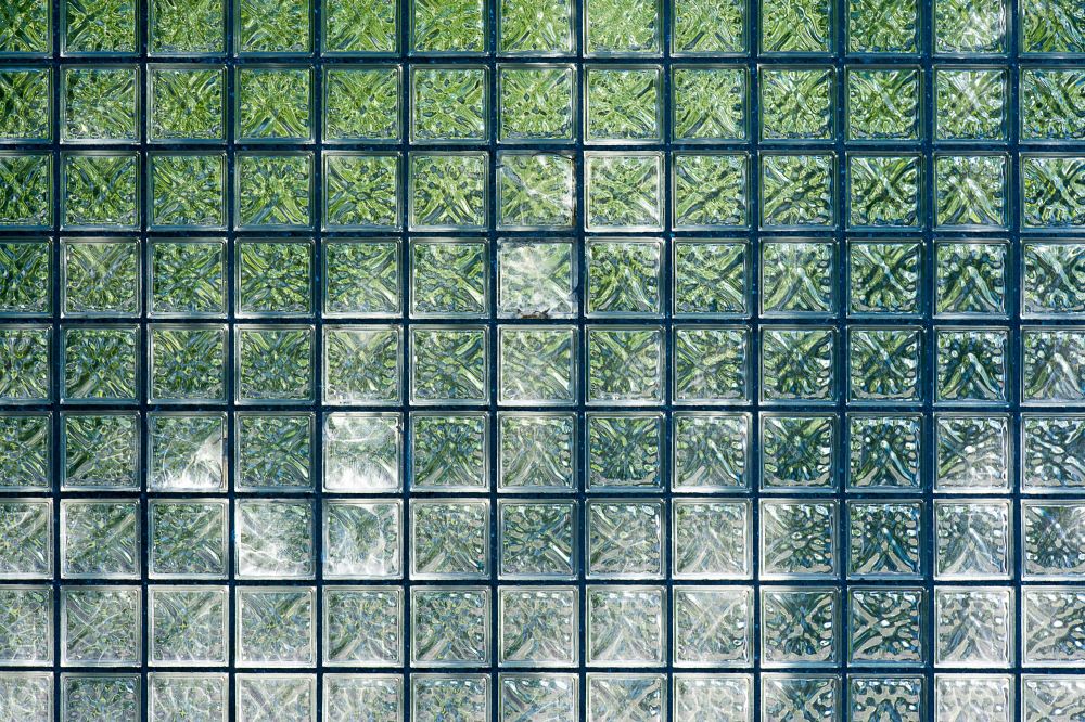 Vindskjerming med glas-levegg for terrasse og balkong